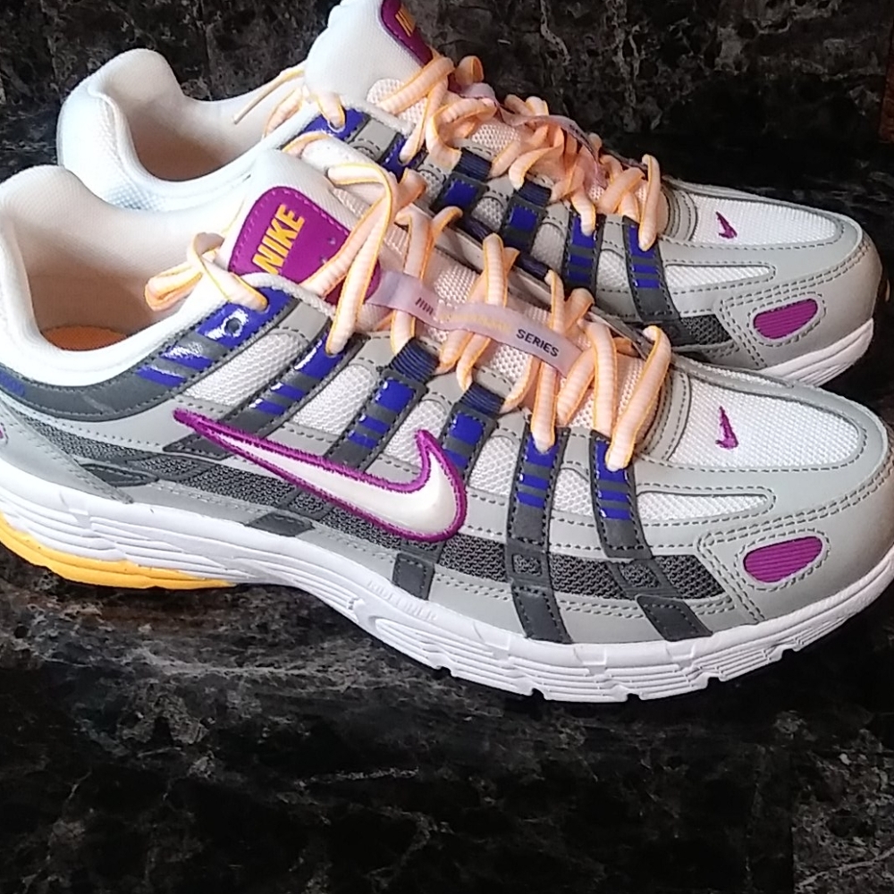 New Nike P-6000 women's sneakers size 9 bowerman